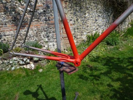 Pintando bicicleta Pintando bicicleta